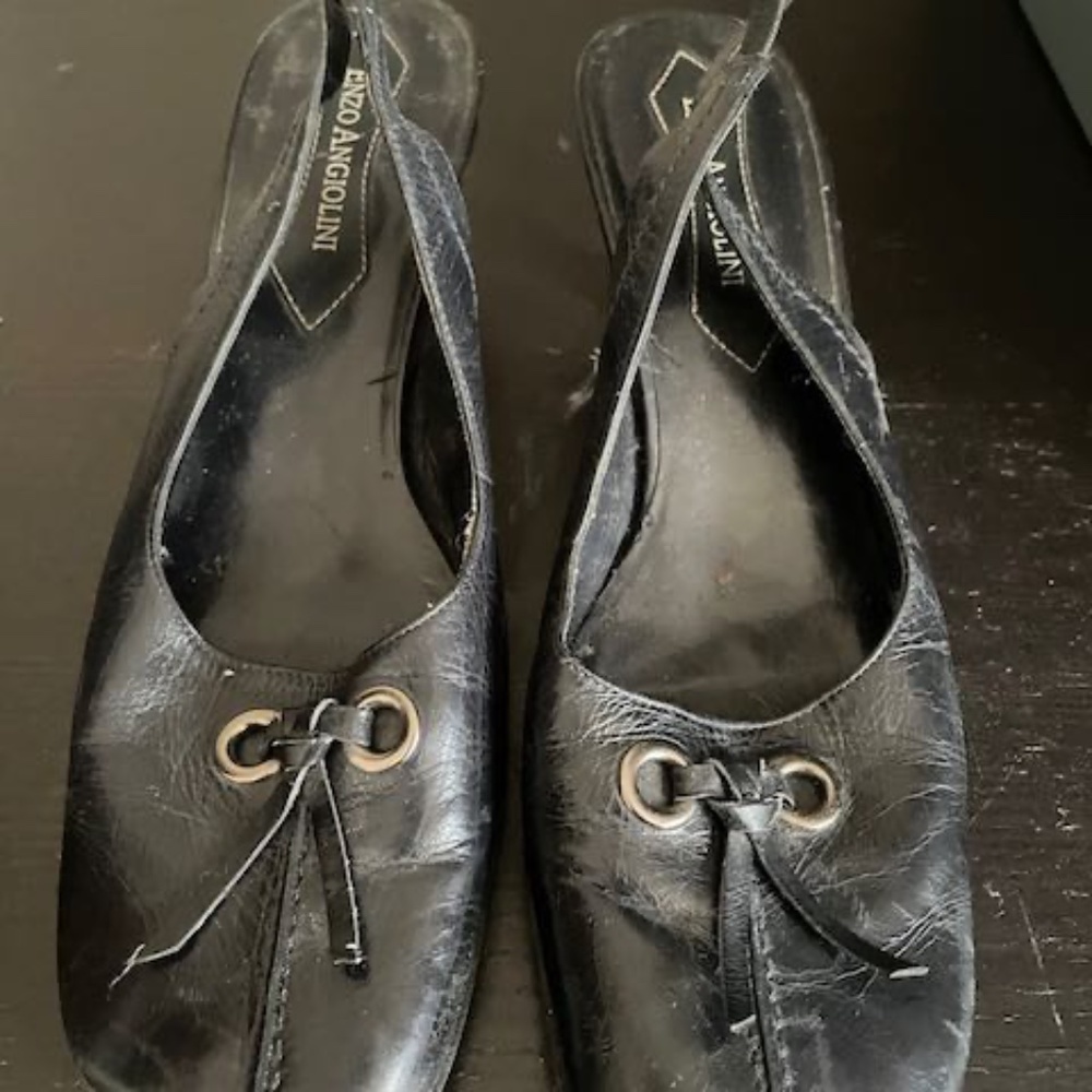 Vintage  Enzo Angiolini Black Kitten Heel Shoe